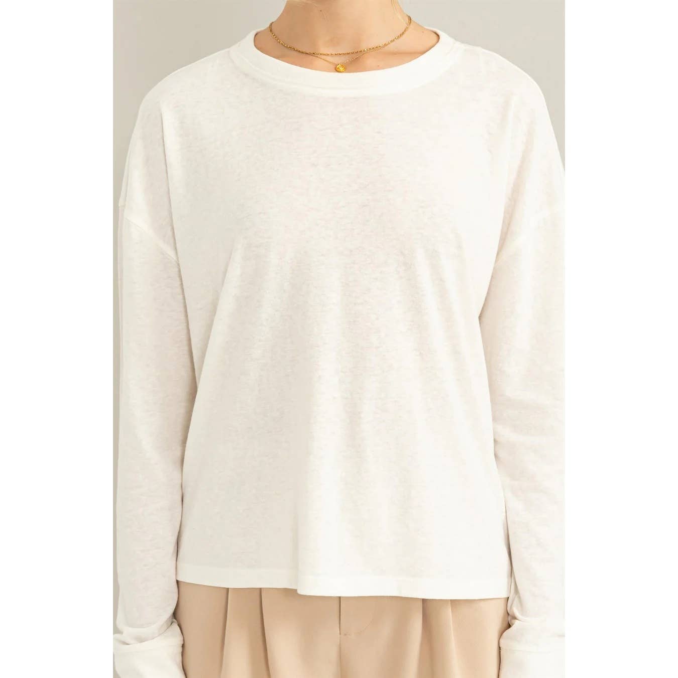 Apolline – Großhandel T-Shirt – Damen – LANGARMSHIRT MIT RUNDHALSAUSSCHNITT10