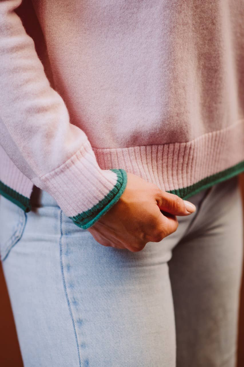 Joyride Supply - Wholesale Knit Sweater - Women's - 100% Cashmere No.15 Jayne Crewneck19