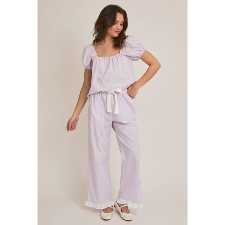 RISCA LAVANDA-BRANCA Top de Pijama com Manga Curta Bufante e Bainha com Folho e Calça de Pijama para venda a revendedores na Faire2