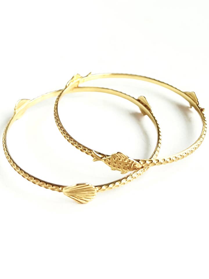 THE OCEAN BANGLE - Pencil & Paper Co. x Hunter Blake for wholesale by Modafleur