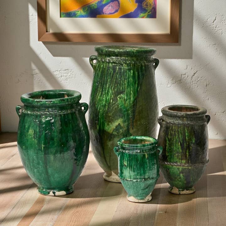 Vases en poterie artisanale marocaine Tamegroute émaillés verts pour la vente par Moroccantastics