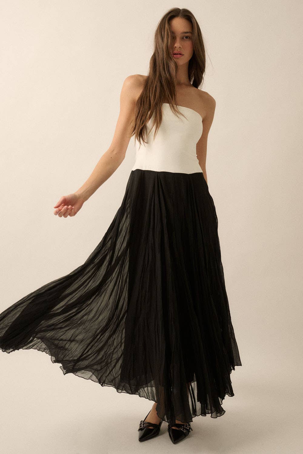 Promesa USA - Venta al por mayor Vestido - Mujer - Vestido largo de gasa texturizada sin tirantes a bloques de color8