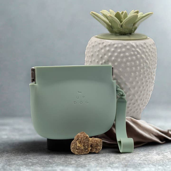 Up Dog Shop - Wholesale Pet Treat Bag - Dog - Up Dog One-Hand Training Treat Pouch13