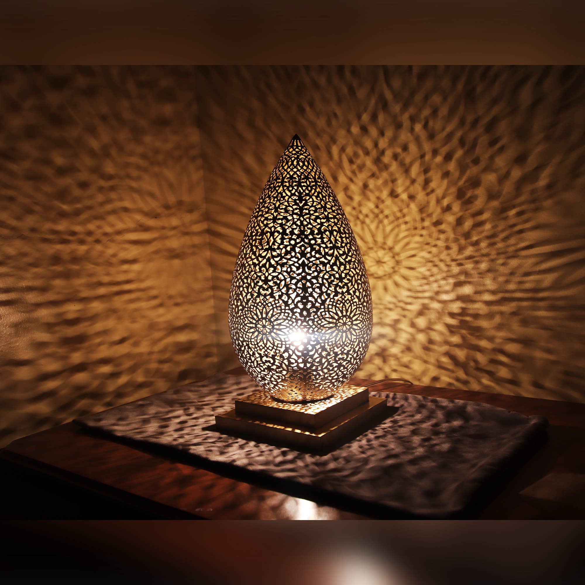 bazarifinagh - Wholesale Accent/Desk Lamp - Handmade Moroccan floor lamp with oriental Design 3