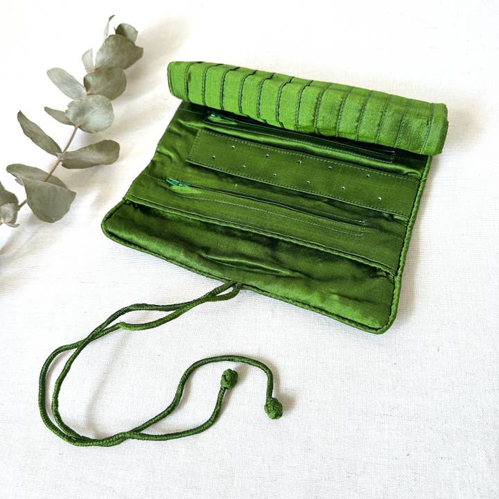 Sophie Silks - Wholesale Jewellery box/organiser - Silk Jewelry Roll4