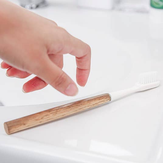 CALIQUO - Venta al por mayor Cepillos de dientes - Cepillo de dientes recargable de madera3