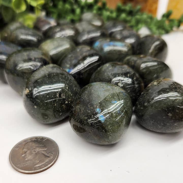 Meraki Gemstones - Wholesale Spiritual Stone/Crystal - Labradorite Tumbled Gemstone (1kg/2.2lbs) 30-35mm2