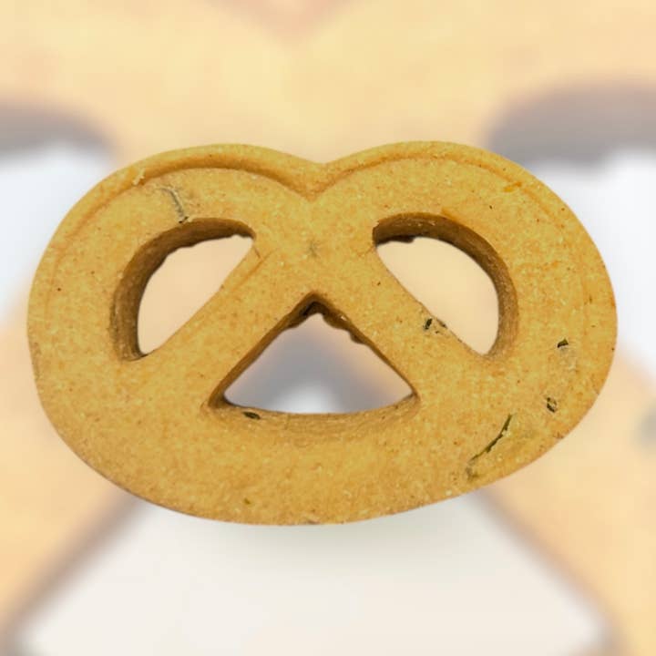 Cheddar, Mint & Parsley Pretzels for wholesale by Moo’s Barkery