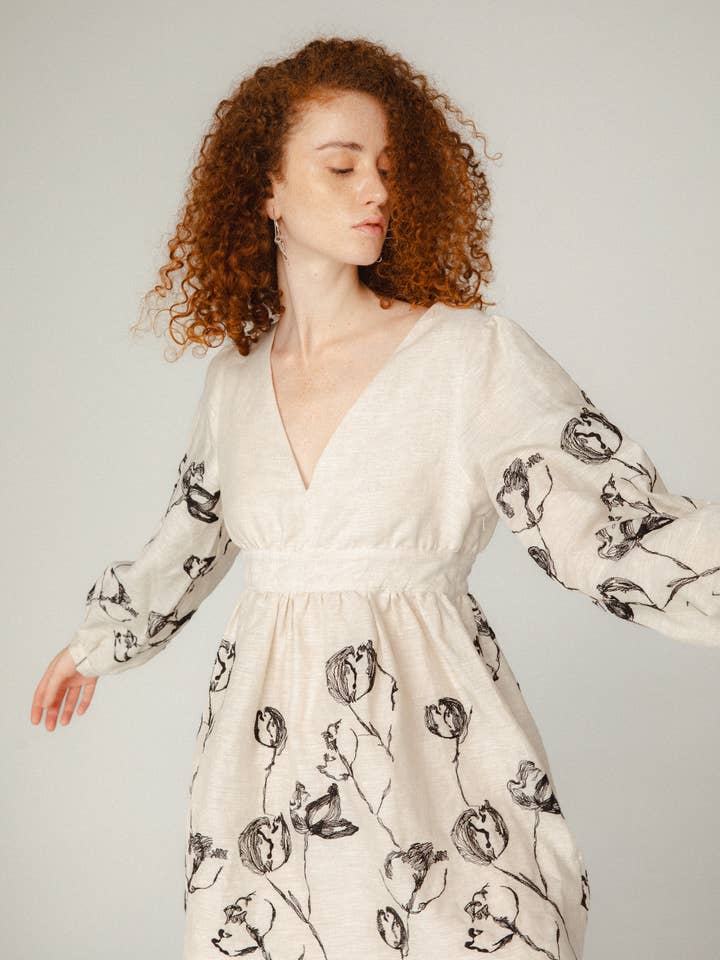 S139 BRODERAD MINIKLÄNNING för wholesale av Giovanna Nicolai