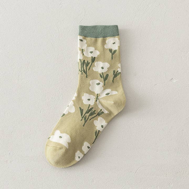 ACCITY - Wholesale Socks - Women's - GREEN FLOWER MID-LENGTH SOCKS FOR WOMEN_CWMS1126