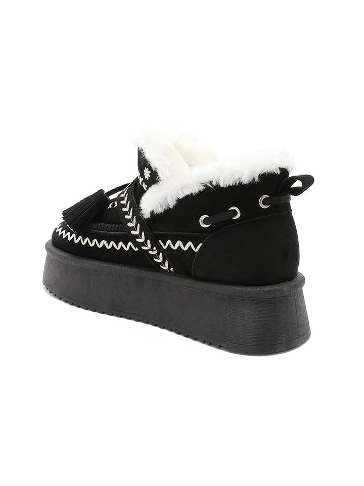 Joia Paris - Wholesale Boots - Women's - Warm boots with embroidery and tassels RU-203