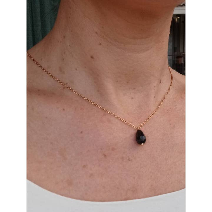 L'atelier du 6 - Wholesale Choker/Collar - Black Pearl Back Necklace - Evening Back Necklace6