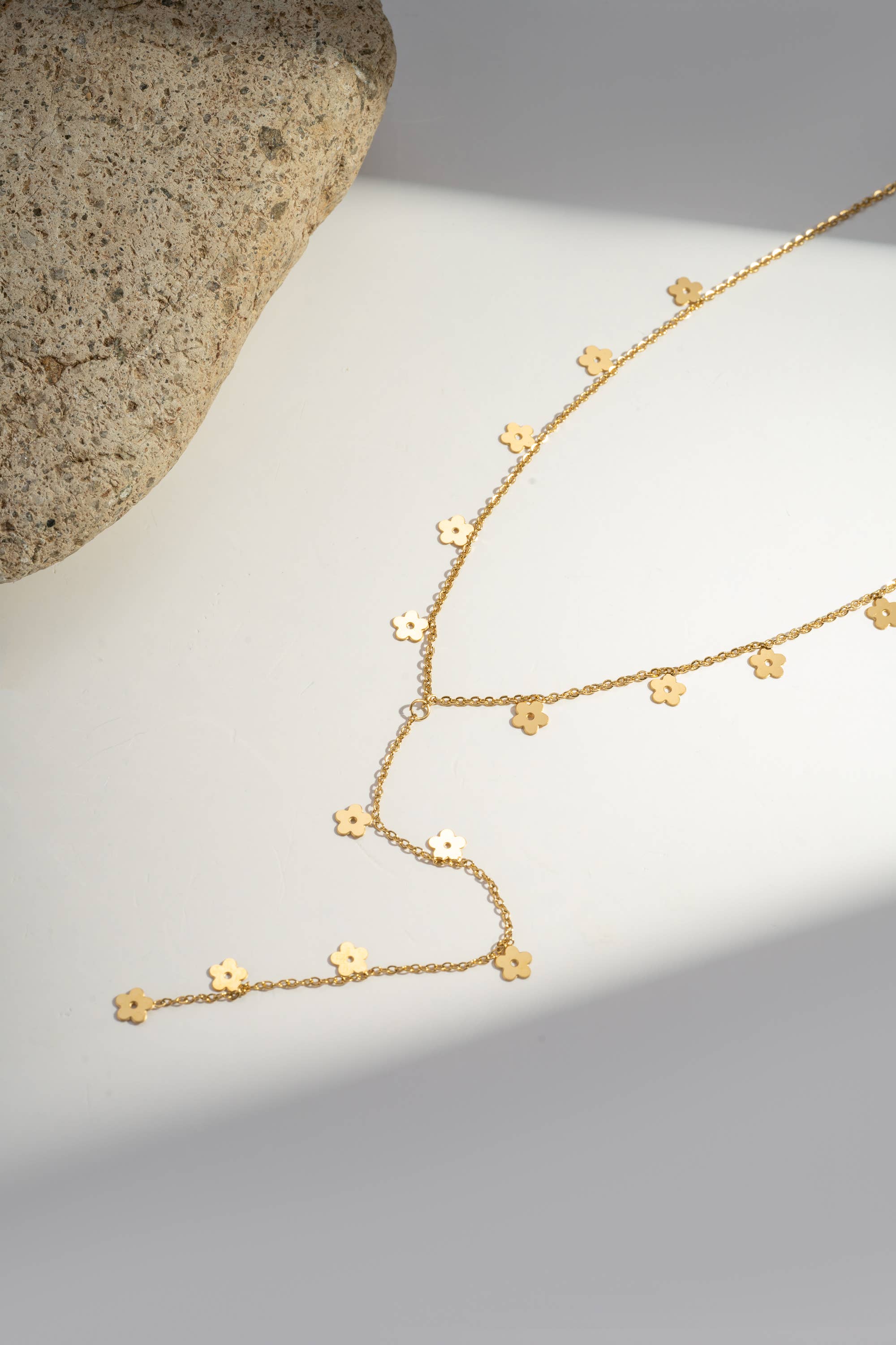 COSMOS - Wholesale Y-Neck/Lariat Necklace - Stainless Steel Necklace with Gold Flower Charm0