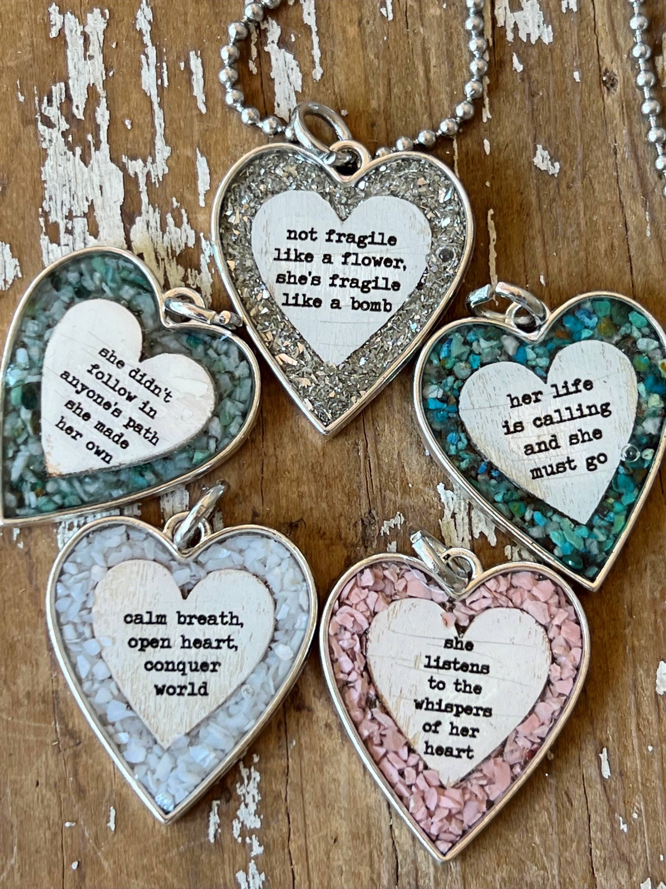 UnfiniSHEd – wholesale Pendant/charm necklace – Not fragile like a flower Silver Heart Necklace3