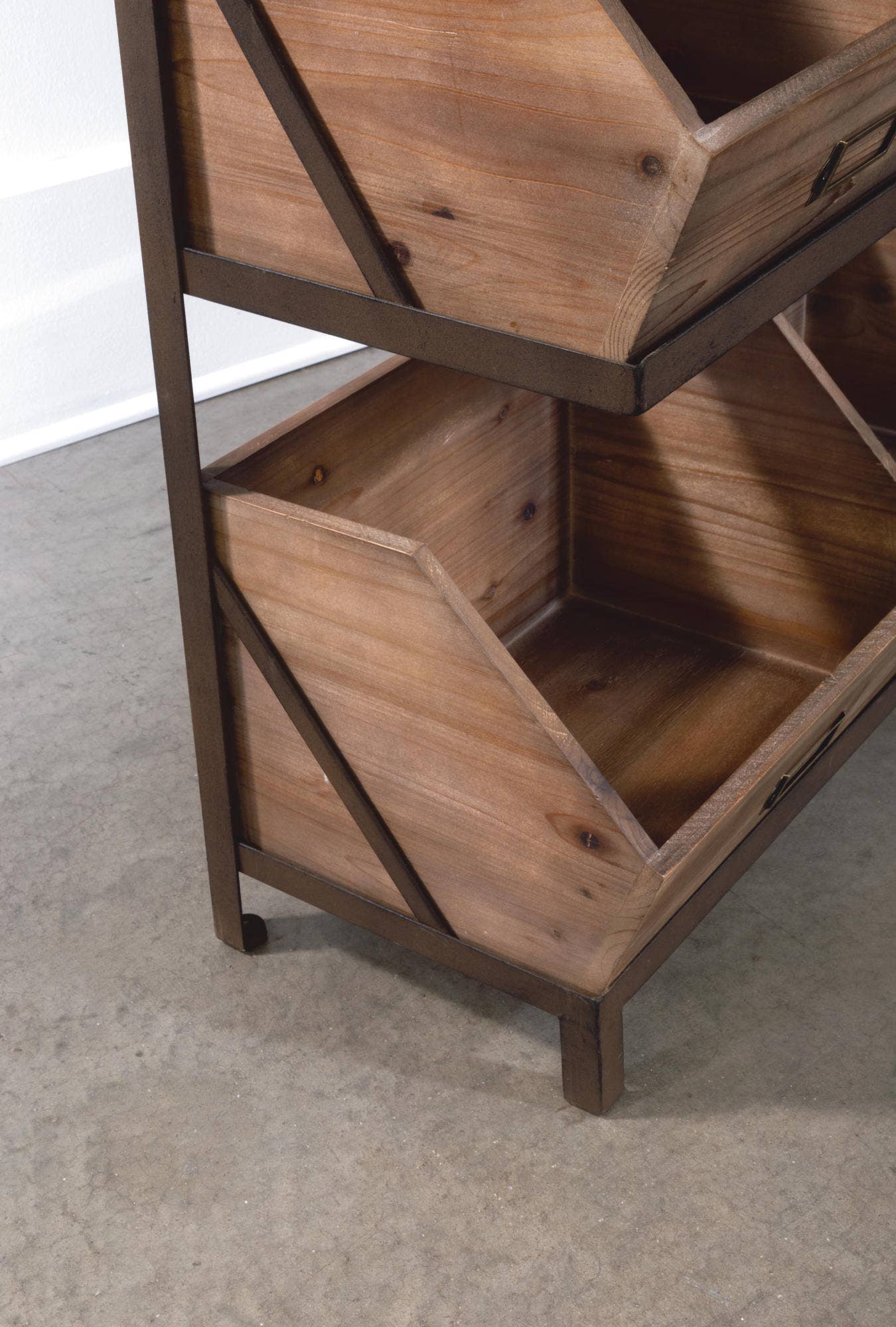 Tripar International - Wholesale Retailer Display Stand/Case - Industrial Wooden Bin Organizer with 7 bins7