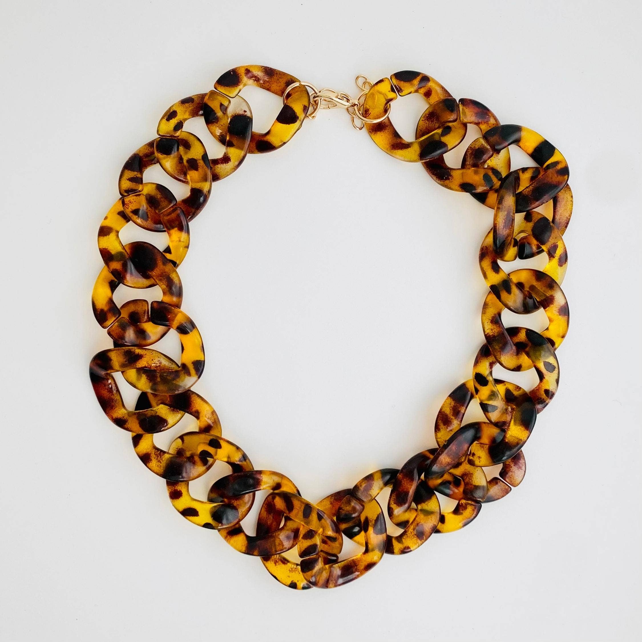 Tiny Gift Society - Vente Collier maille et chaîne - Collier chaîne à maillons plats style cubain en acrylique boho3