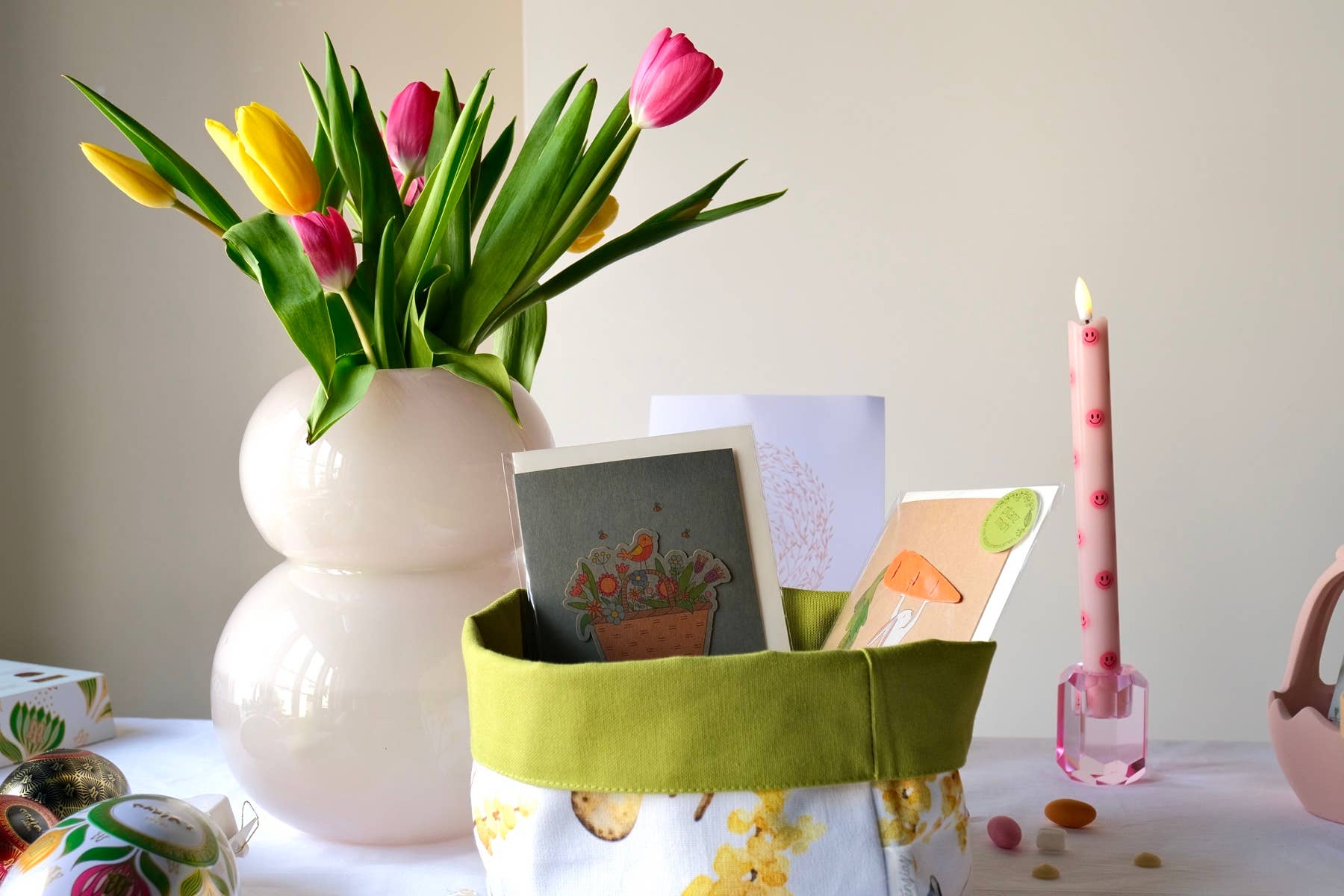 Aifcandles - Wholesale Flameless Candle - LED Pillar Candle Smiley Pink - Set of 25