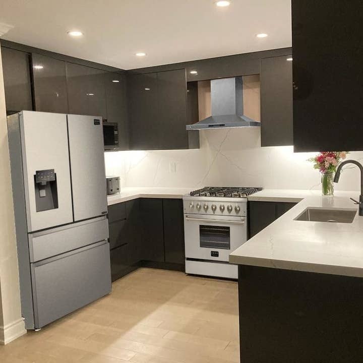 Renoshop - Vente Appareils électroménagers - Réfrigérateur encastrable 4 portes de 36 pouces avec distributeur de glace et d'eau ARF36017