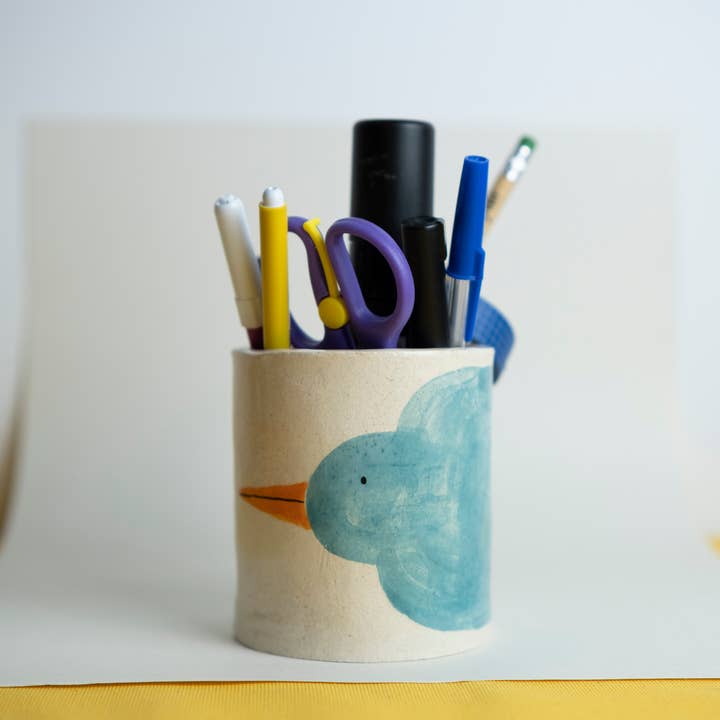 Matilde Horta - Wholesale Pencil Holder - Blue Bird - Ceramic pencil holder cup - 95x70x70mm