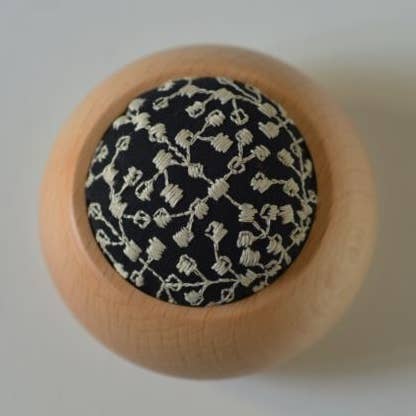 KRSK Ten to Sen Embroidered Pincushion Tree
 for wholesale by Japacolle — Japan Collections | See Latest News in "About"
