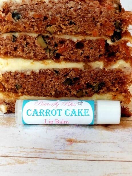 Carrot Cake Lippenbalsam | Kuchenlippenbalsam | Karottenkuchen duftend | Ostergeschenke | Osterkorb-Geschenke | Geschenkideen für Kinder | Geschenke für Kollegen | Lippenbalsam für den Großhandel von Butterfly Bliss