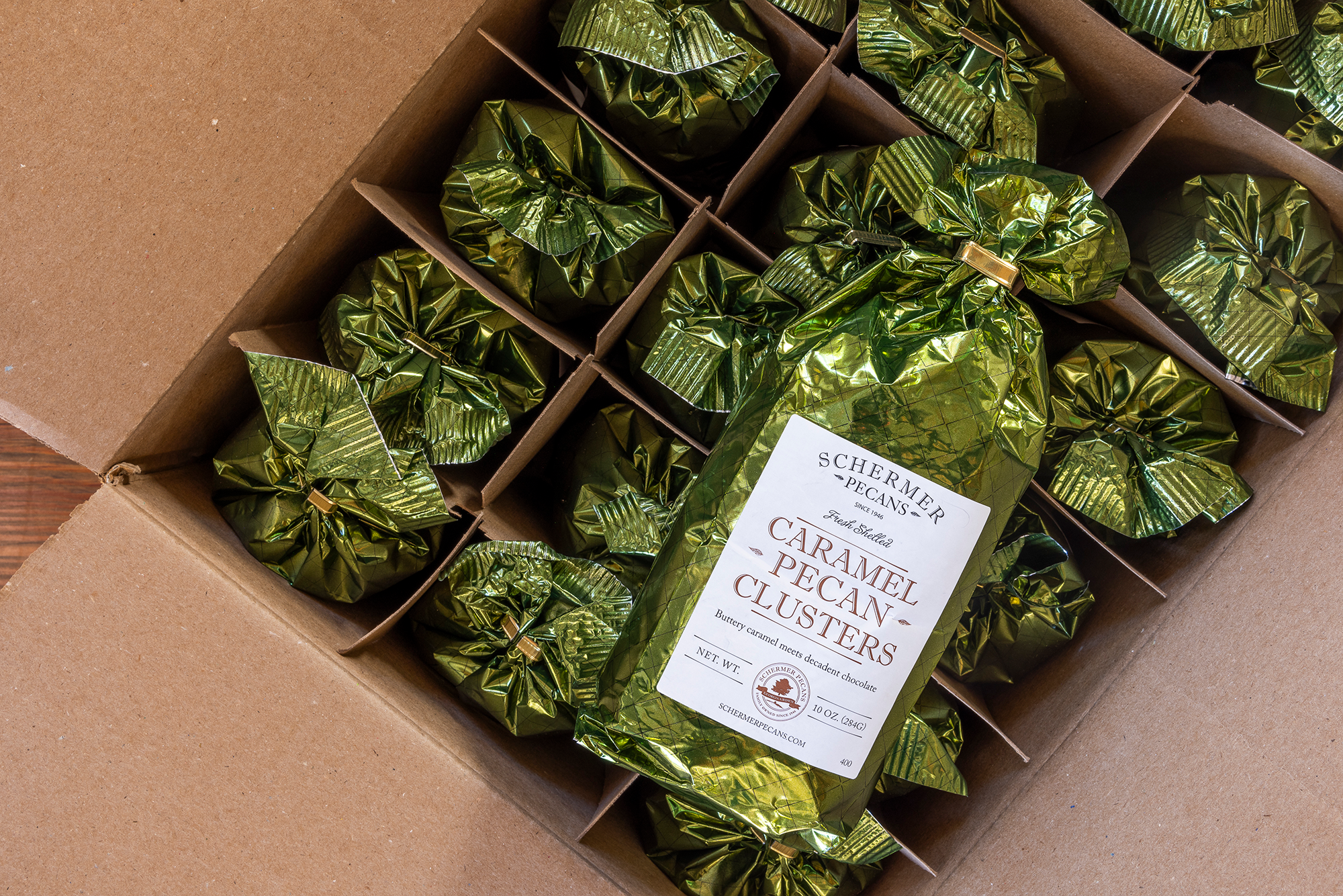 Schermer Pecans – Großhandel Süßigkeiten mit Schokoglasur – PECAN-KARAMELL-CLUSTER - Georgia-Pekannüsse - 12 Folienbeutel/Karton3