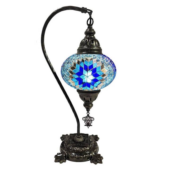 Lampe de Bureau Mosaïque Suspendue - Étoile Bleue/Turquoise avec Perles Assorties pour la vente par Access by Mediterranean Concepts