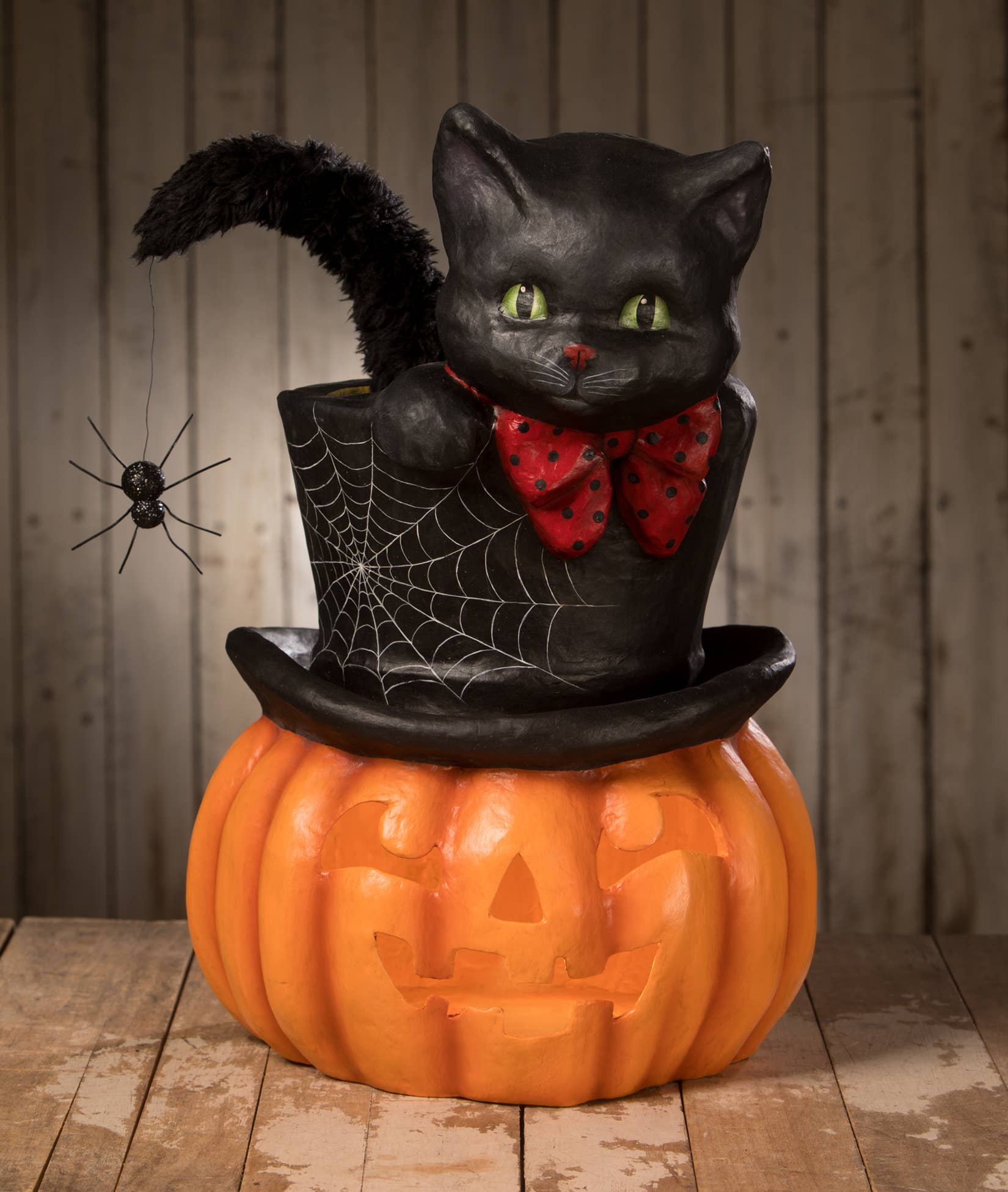 Bethany Lowe Designs - Wholesale Decorative Figurine - Top Hat Surprise Jack O'lantern1