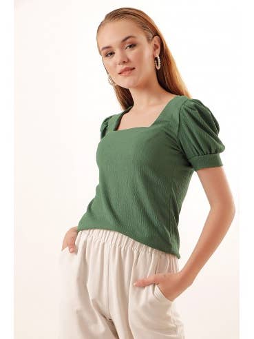 Mani Textile - Wholesale Blouse - Women's - Square neck blouse - Green2
