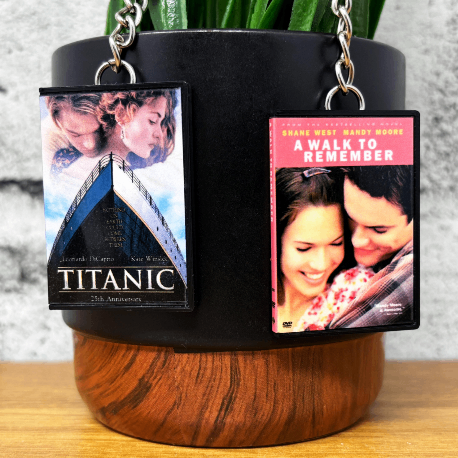 BitsyLabs - Wholesale Keychain - Unisex - Romance Movies Keychains3