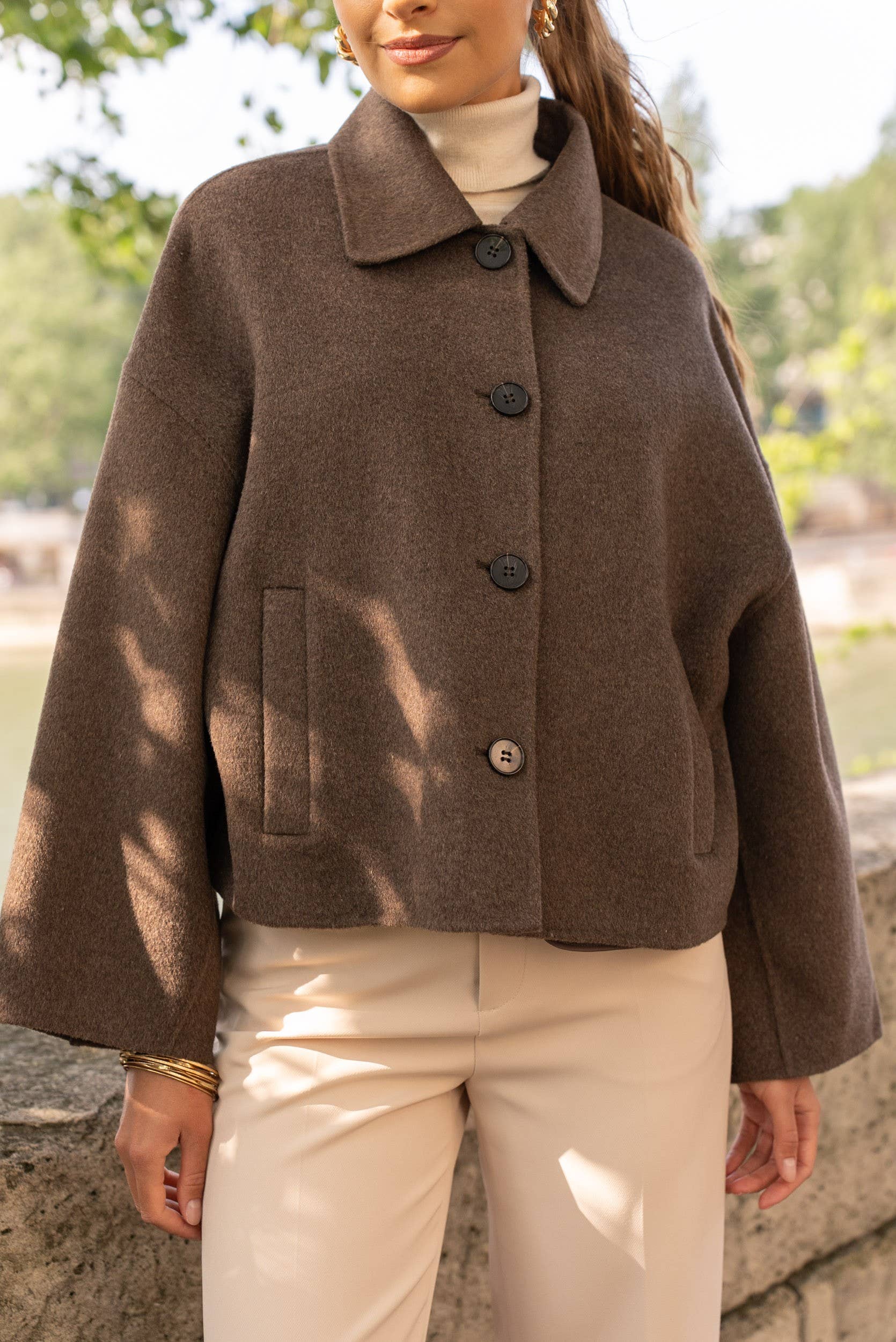 Attentif Paris - Vendita all'ingrosso Cappotto - Donna - Cappotto corto oversize artigianale in misto lana33