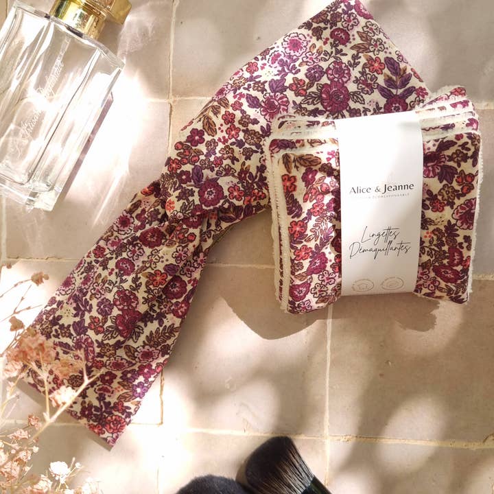 Alice et Jeanne - Wholesale Makeup Remover - Lily Washable Makeup Remover Wipes X55