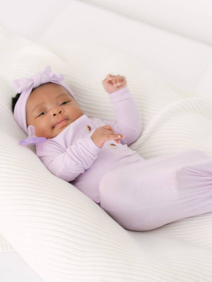 Stroller Society - Wholesale Babygown Set - Baby - Newborn Knotted Baby Gown, Bow, Hat Set - Baby Clothes Girl