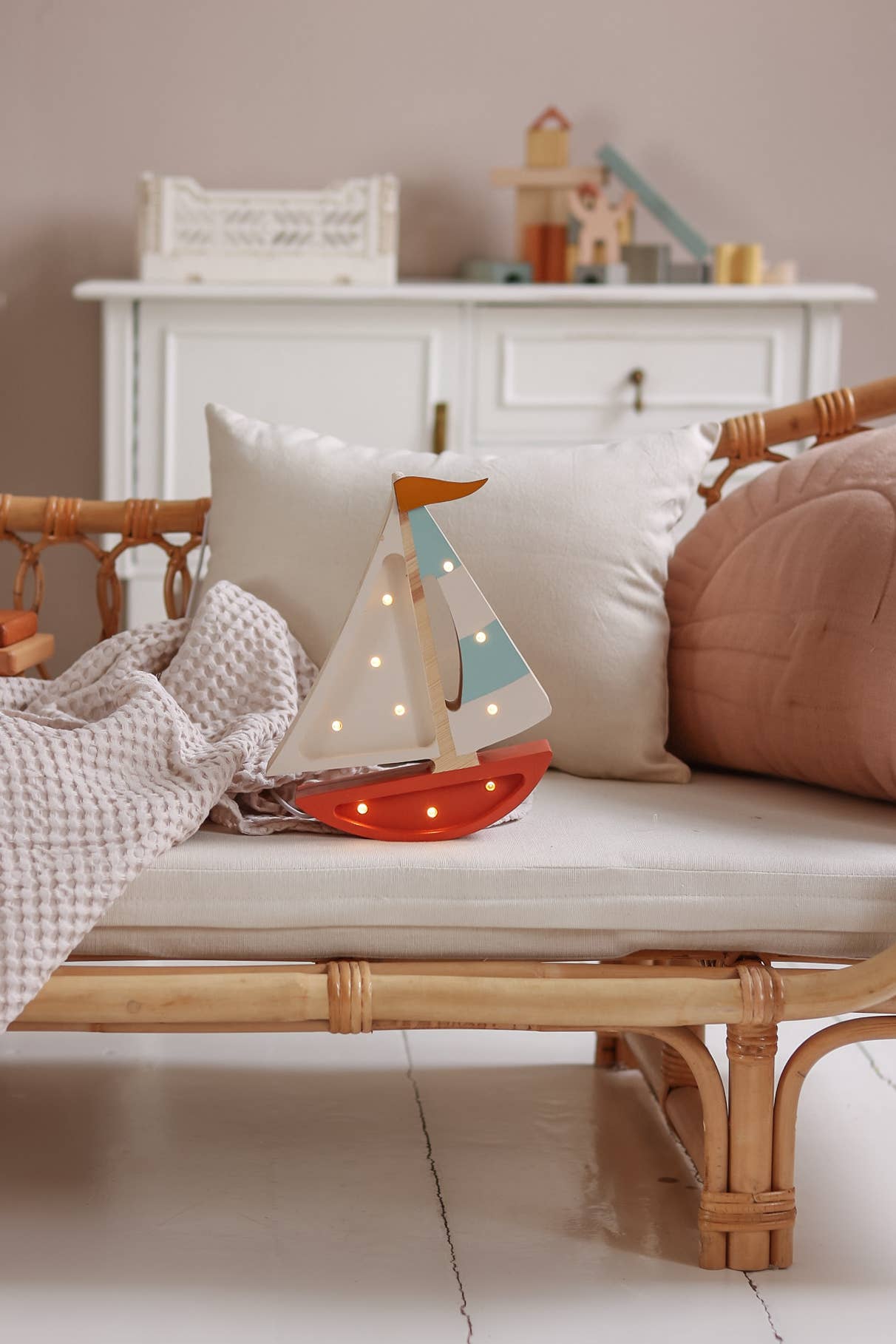 Little Lights - Wholesale Night Light - Kids & Baby - Little Lights Mini Sailboat Lamp9