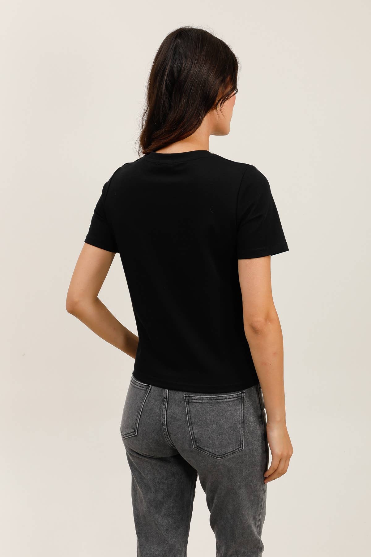 Daphnea - Vendita all'ingrosso Maglietta - Donna - 32101 T-SHIRT BOTTONI GIOIELLO3