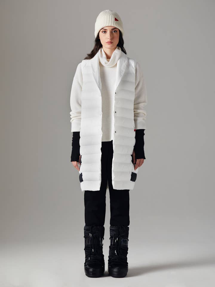 Lång dunsväst i nylon med kontrasterande ränder nederst för wholesale av Punta da mar