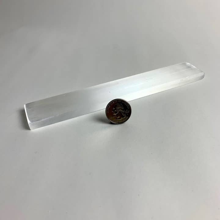 Pelham Grayson Rose - Wholesale Crystal Charging Plate - Selenite Rectangle Crystal Charging Plate | 20 cm | Morocco
