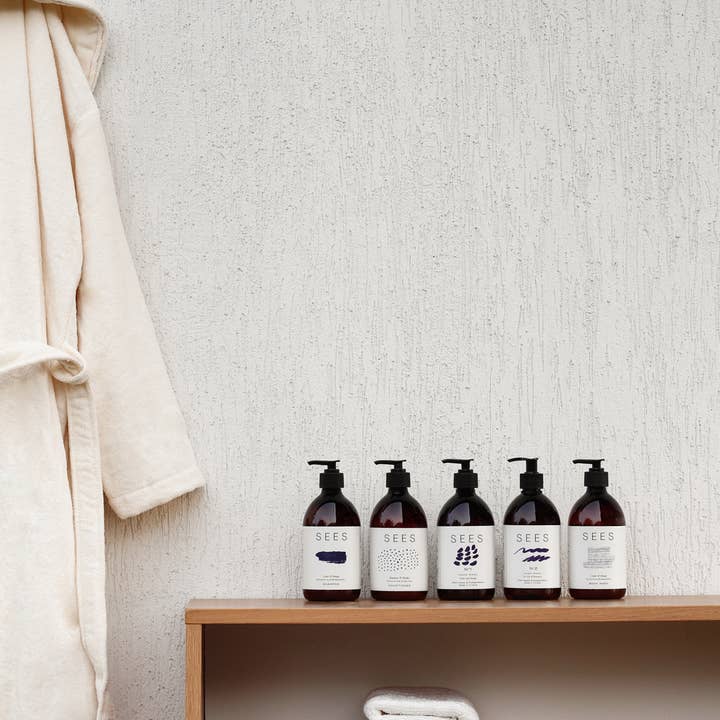 SEES - Wholesale Hair Shampoo - Biodegradable Shampoo No. 1 cedar & orange3