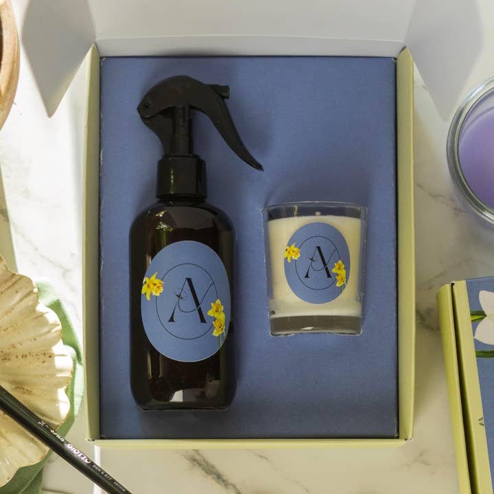 Narciso - Caja de aerosoles y velas para venta al por mayor de Adele Fragranze