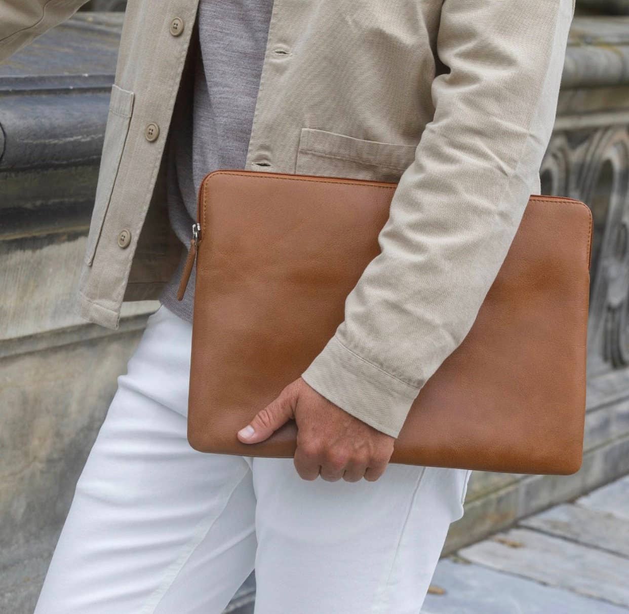 Linen Connections - Vendita all'ingrosso Custodia per laptop/tablet - Unisex - Custodia Sleeve per MacBook in pelle genuina fatta a mano per modelli da 12, 13 e 15 pollici0