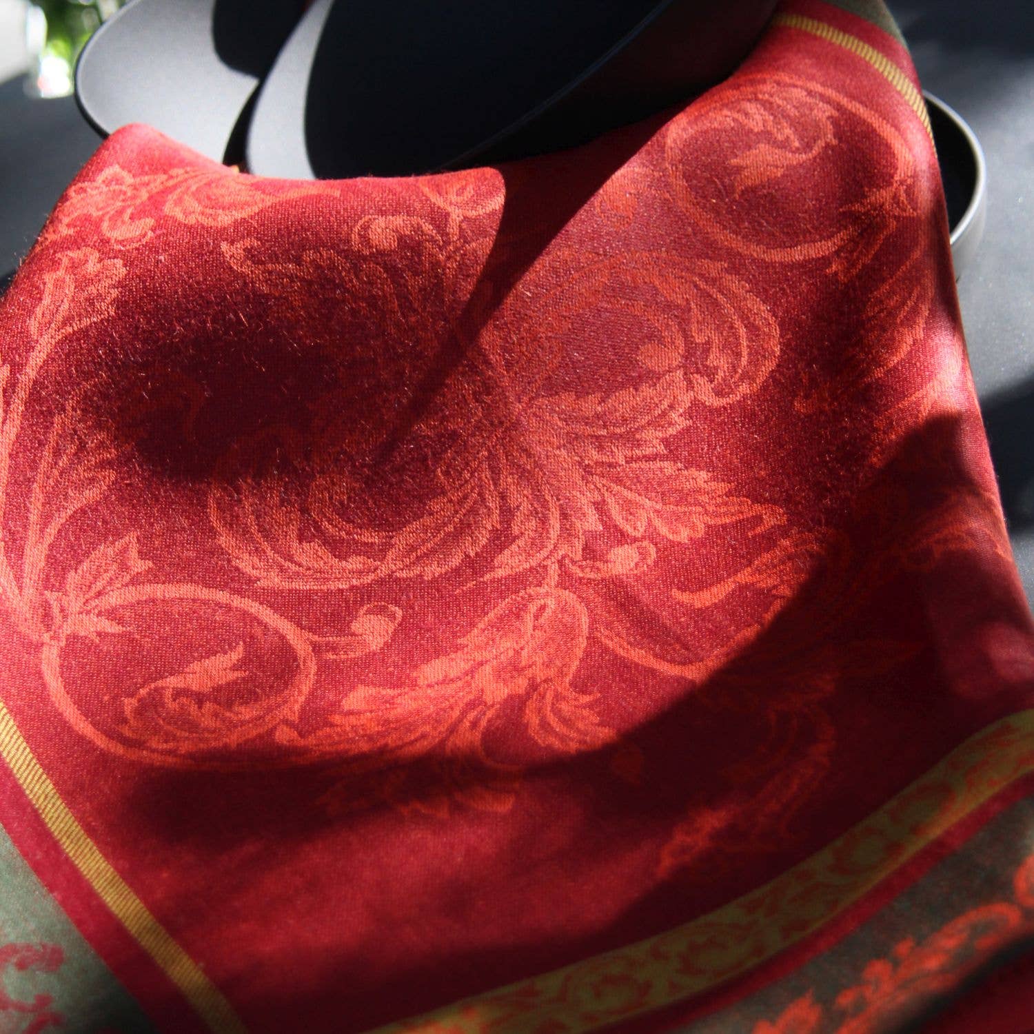 Ju-Lein - Wholesale Dinner & Cloth Napkin - jacquard towel - French motifs - red green - 50 x 70cm1