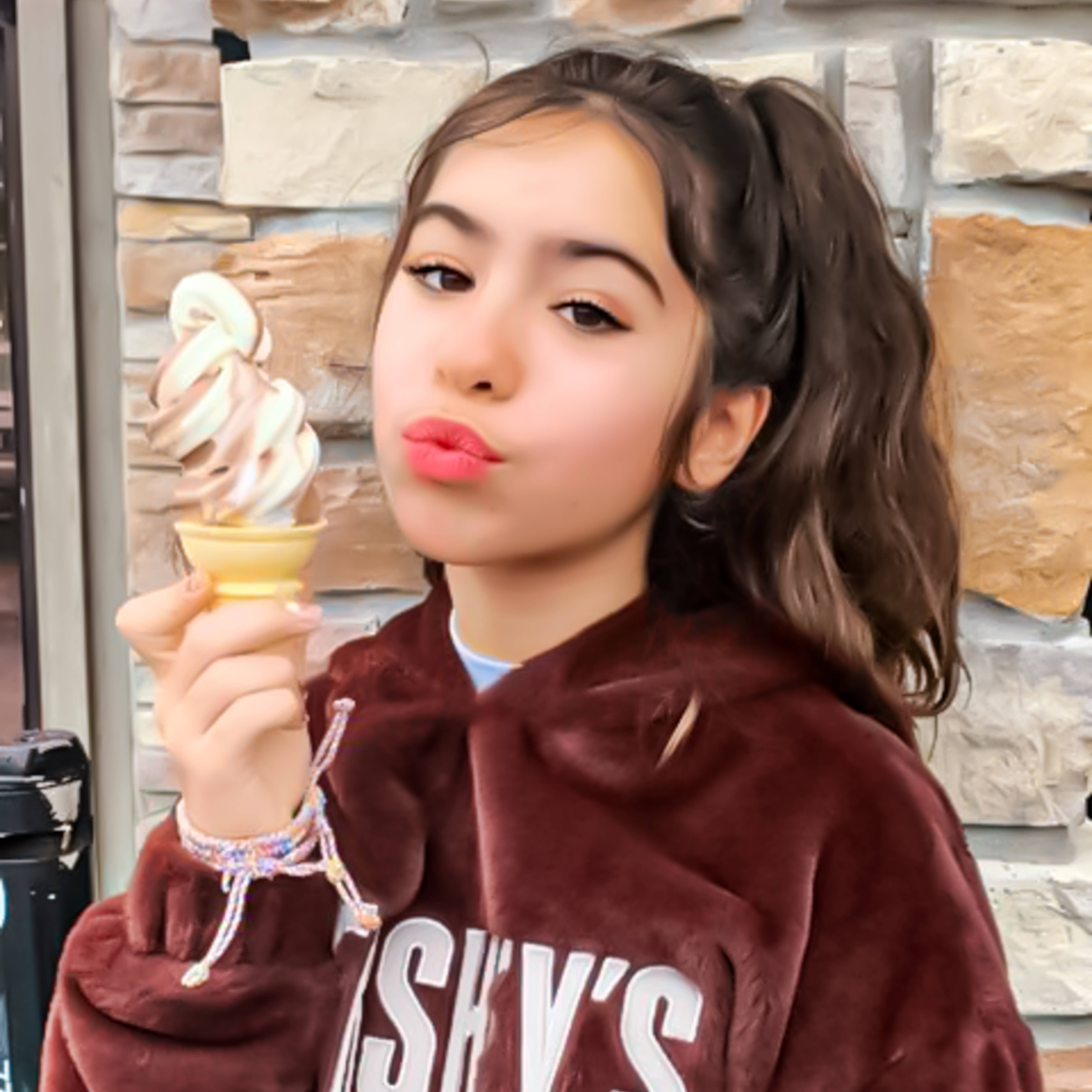 Natalia - Wholesale Jewelry Set - Adjustable Paracord Friendship Bracelets - SET 66