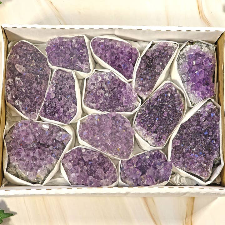 Groupes d'améthyste d'Uruguay en plateau (petit) - Améthyste d'Uruguay pour la vente par Natures Artifacts Inc