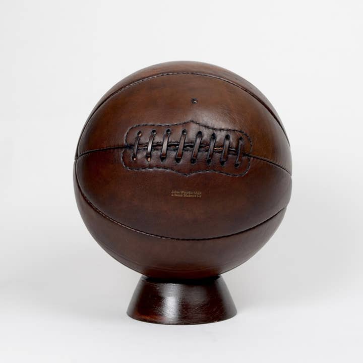 John Woodbridge Makers - Wholesale Sporting Accessories - VINTAGE LEATHER BASKETBALL 1910
