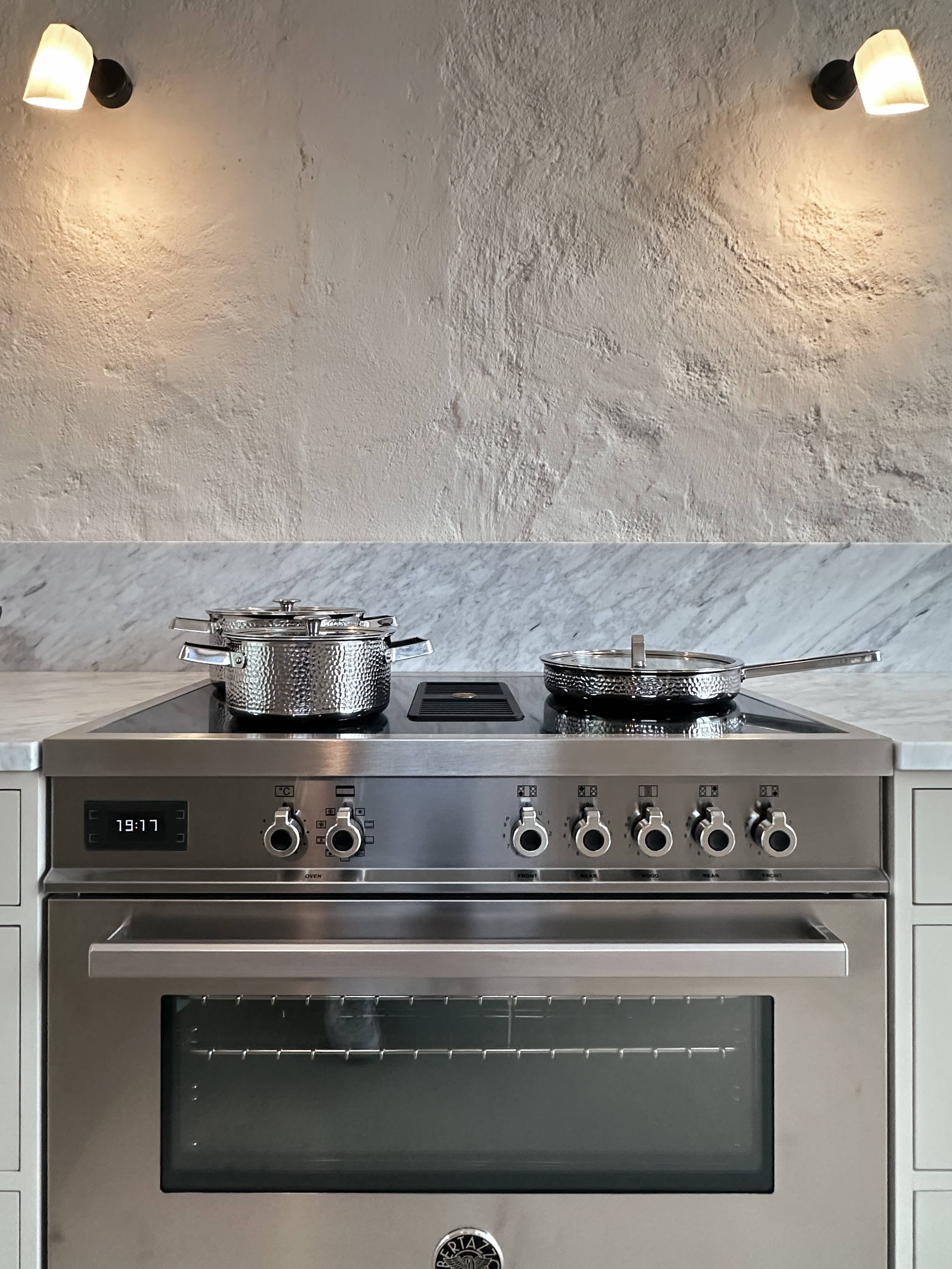 Vargen & Thor - Wholesale Cooking Pot - KROMA. PIXEL – 4 L Pot (Polished Steel)5