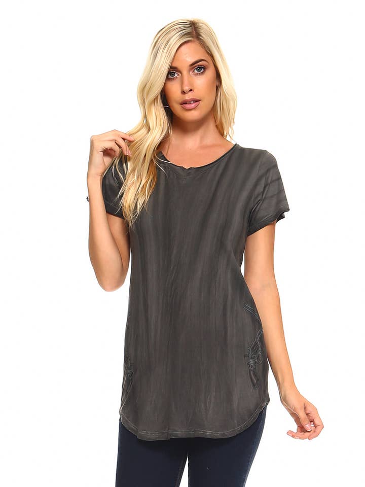 Rund hals Kortärmad Lava Dye tvättad tee med Vintage tatto för wholesale av Urban X Apparel