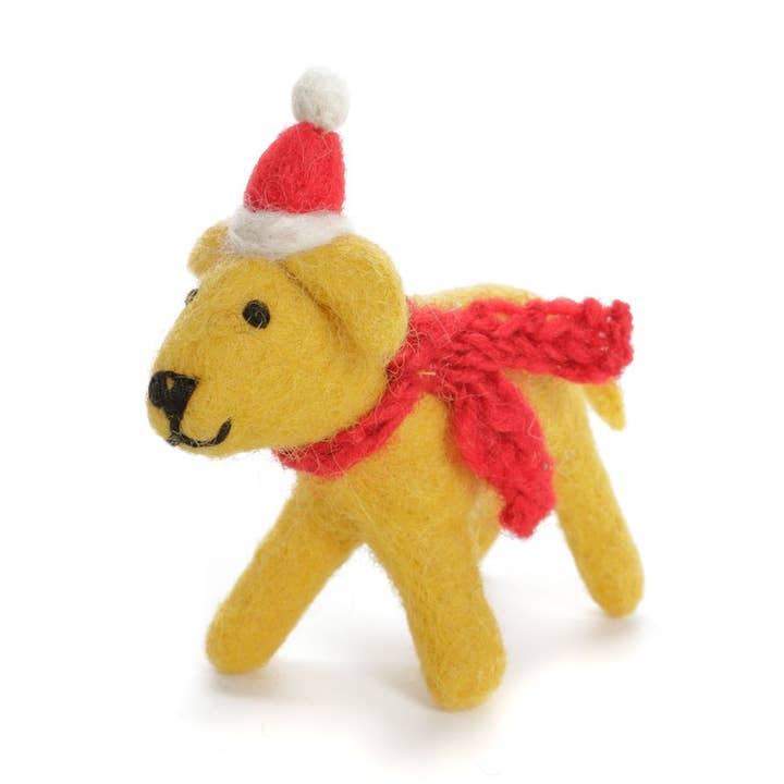 Christmas - Labrador - Golden - with Hat & Scarf, 6 for wholesale by Amica Accessories Ltd