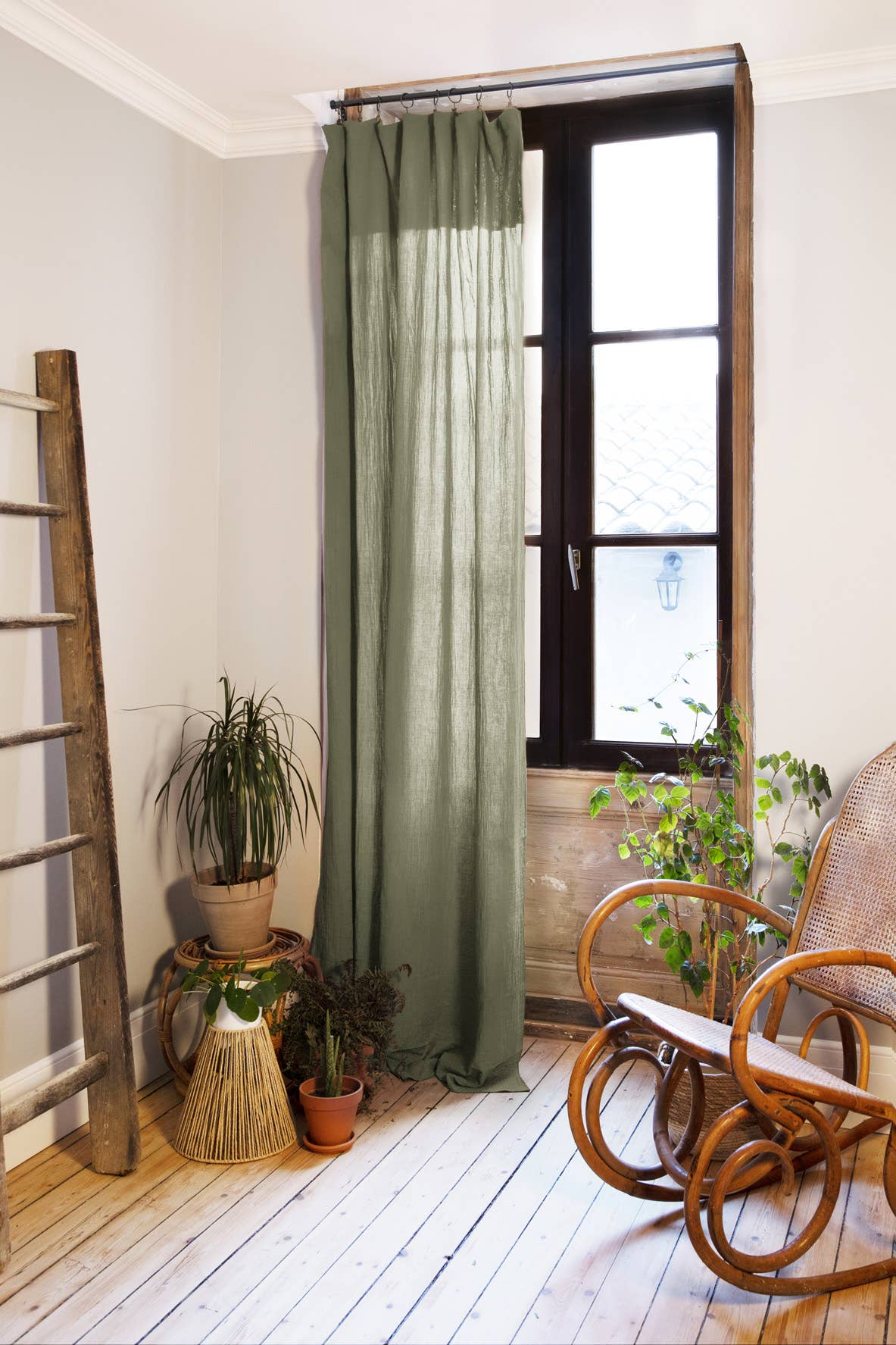 L'effet Papillon - Wholesale Curtain - Adjustable curtain + 8 rings cotton gauze clip 140 x 300 cm2