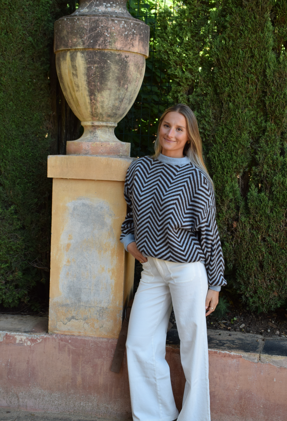 MindTraveler - Wholesale Knit Sweater - Women's - Leonor Blue and Brown Jersey7