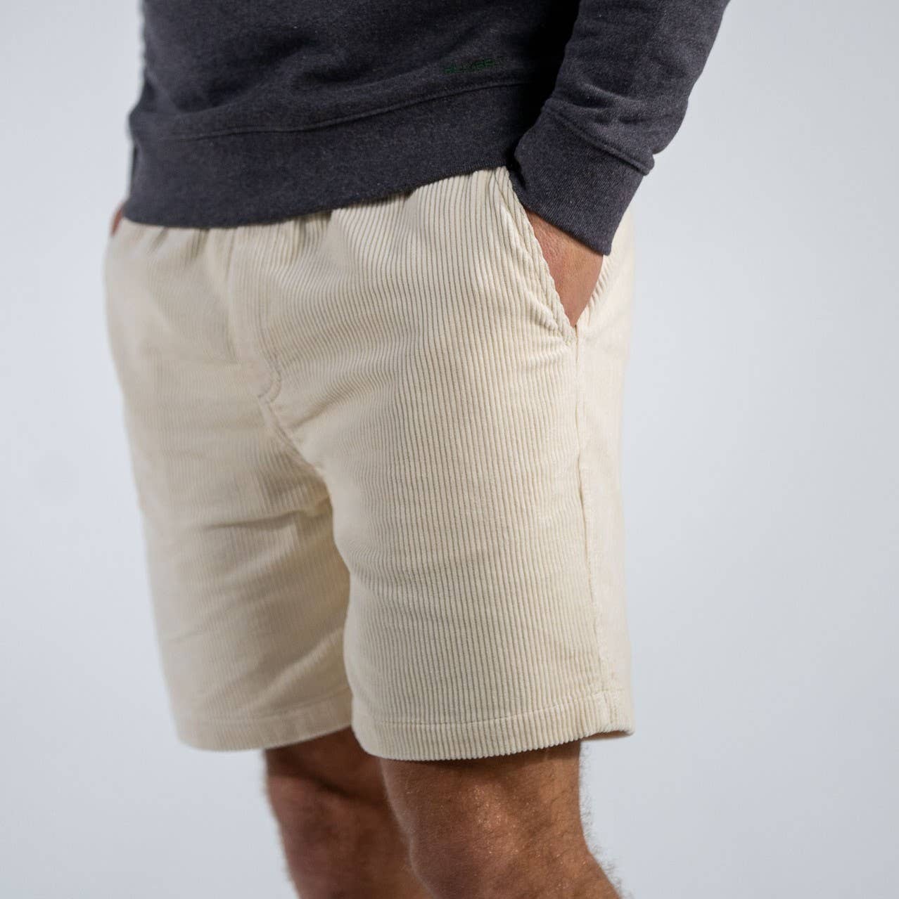 BILLYBELT – wholesale Shorts – Herr – Beach Horizon sammetsshorts i elfenben1